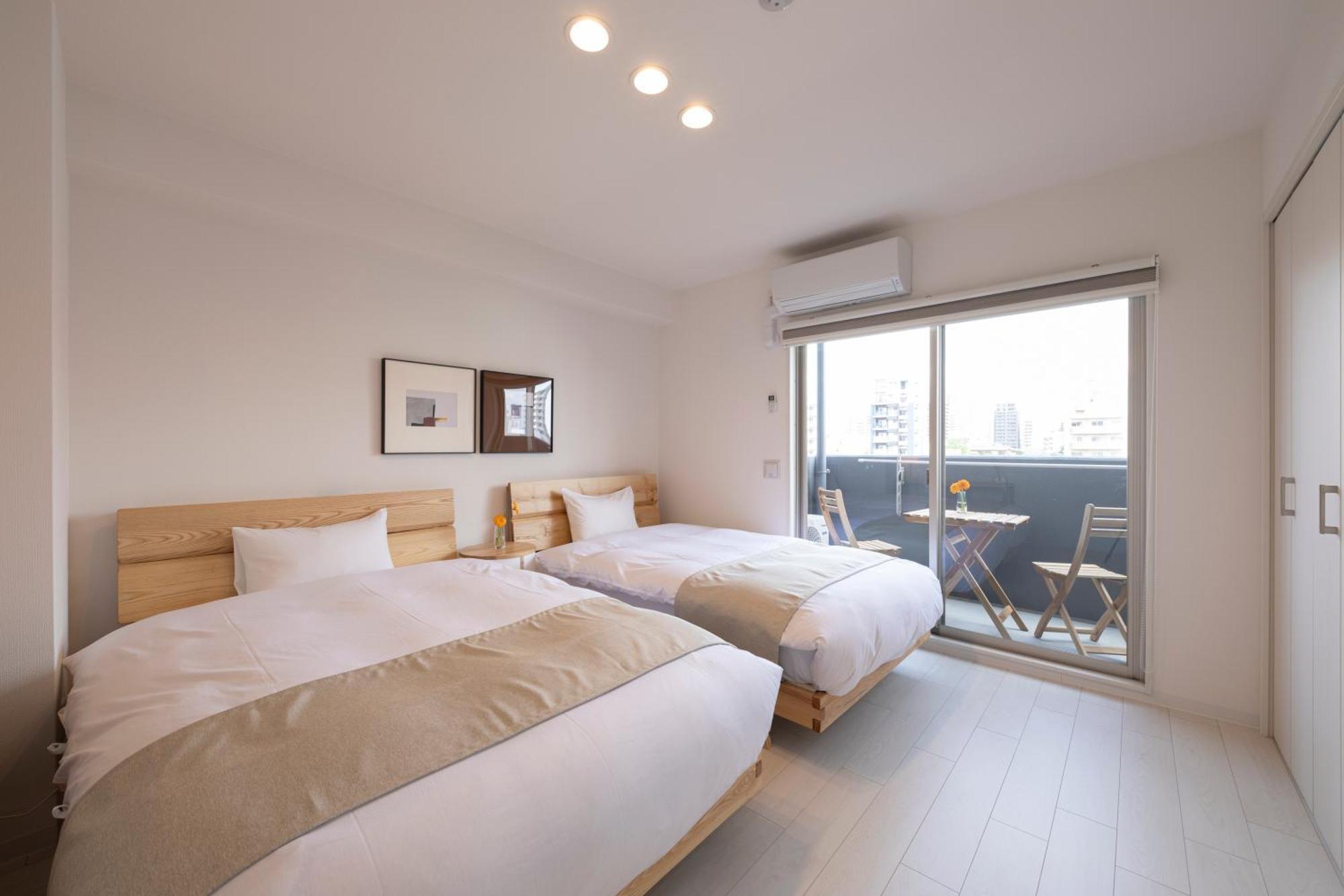 Shirakabanoyado - Nipponbashi 日本橋, 3 Mins Walk To Dendentown Lejlighedshotel Osaka Eksteriør billede